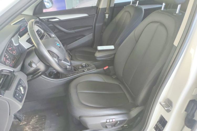 Used BMW X1 2016 sDrive18Li Premium Edition
