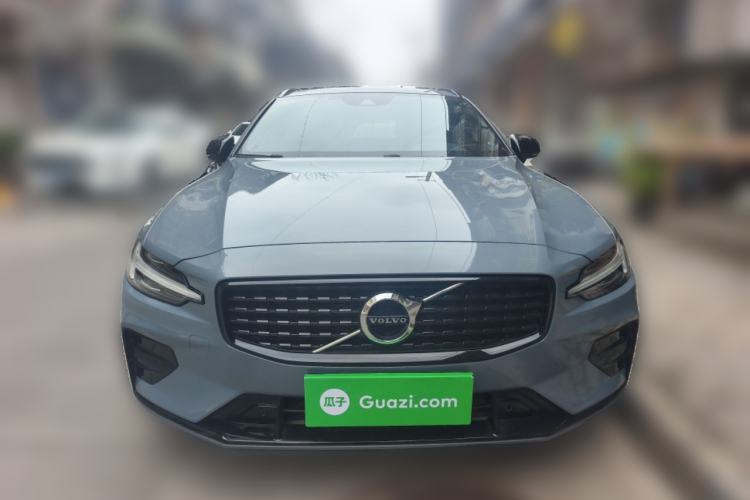 Used Volvo V60 2021 B5 Zhiyuan Sport Edition