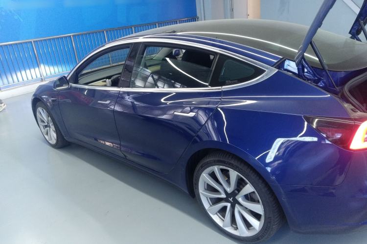 Used Tesla Model 3 2019 Standard Range Rear-Drive Upgraded Version
