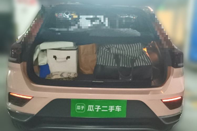 Used Volkswagen T-ROC 2019 280TSI DSG Two-Wheel-Drive Luxury Model China VI Standard
