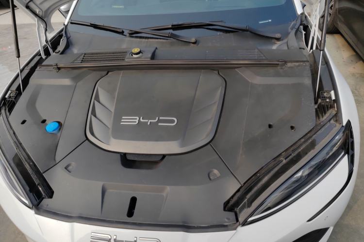 Used BYD Seal 2022 700 km Long-Range Rear-Wheel-Drive Version
