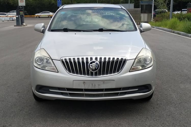 Used Buick Excelle 2015 1.5L Automatic Classic Model
