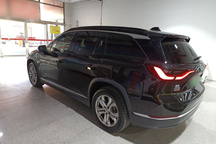 Used Nio ES8 2020 415 km Range 6-Seater Version
