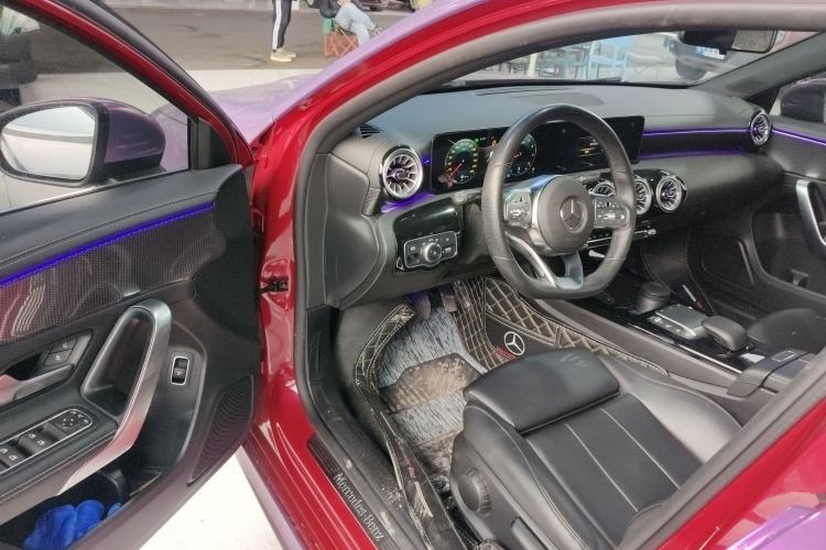 Used Mercedes-Benz A-Class 2022 Restyled A 200 L Sport Sedan Fashion Version
