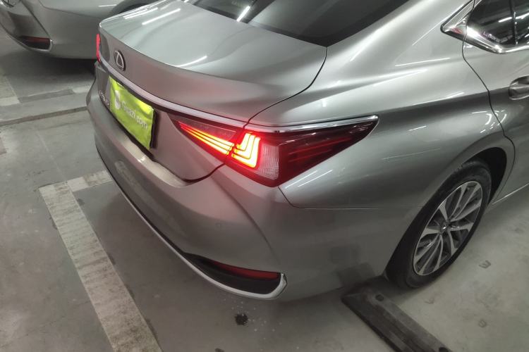 Used Lexus ES 2022 200 Luxury Edition
