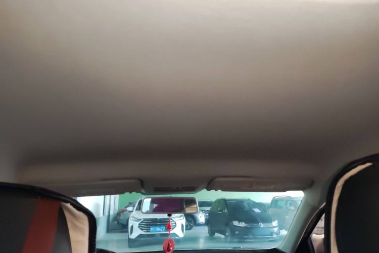 Used Volkswagen Jetta 2017 1.4L Manual Fashion Edition
