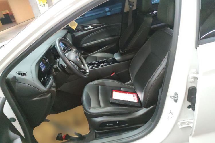 Used Buick Regal 2024 25T Deluxe Edition