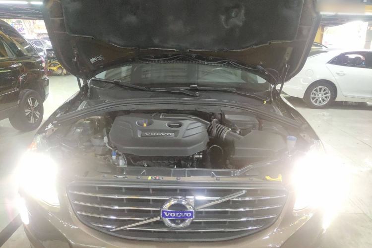 Used Volvo XC60 2015 T5 Zhiyi Edition
