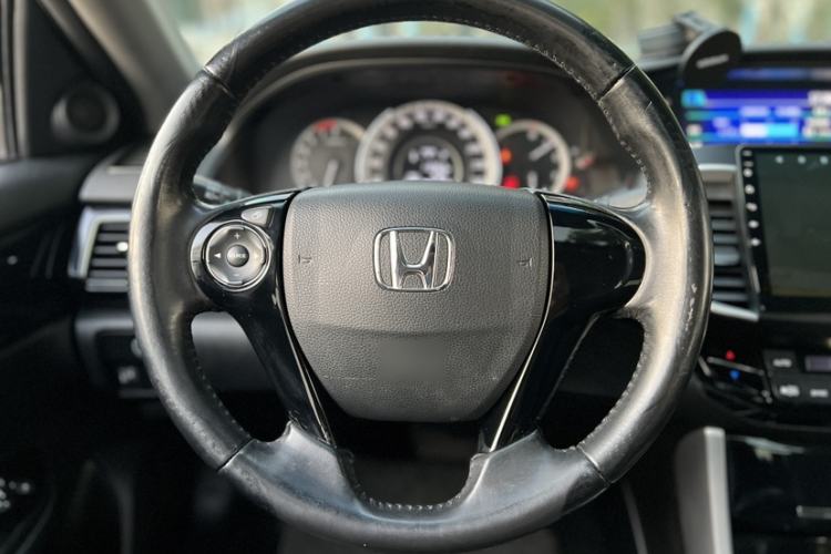 Used Honda Accord 2016 2.0L Elite Edition
