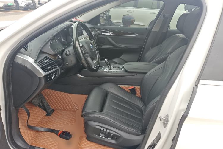 Used BMW X6 2017 xDrive28i

