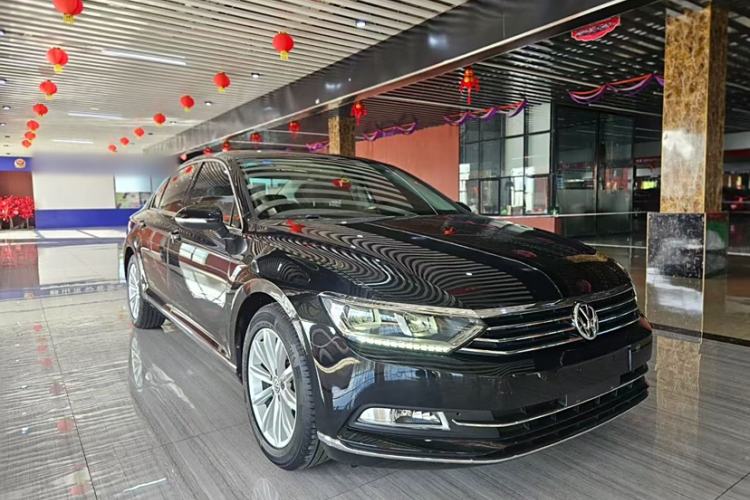 Used Volkswagen Magotan 2019 330TSI DSG Leading Model China VI Standard
