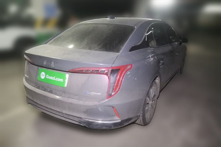 Used Hongqi E-QM5 2022 431 km Charge & Enjoy Edition
