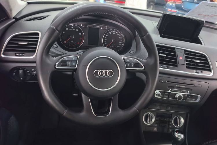 Used Audi Q3 2015 35 TFSI Ambition Edition
