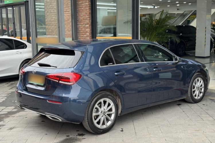 Used Mercedes-Benz A-Class 2022 Second Facelift A 200 Fashion Version
