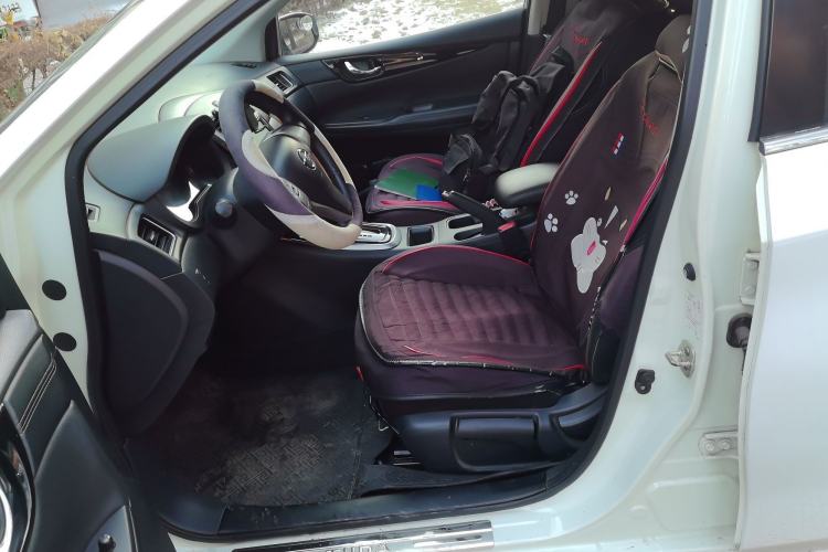 Used Nissan Tiida 2016 1.6L CVT Cool Dynamic Edition