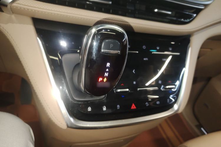 Used Buick GL8 2021 ES Land Cruiser 653T Flagship Model
