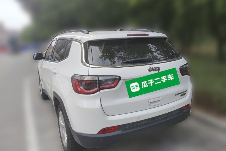 Used  Compass 2017 200T Automatic Family Edition
