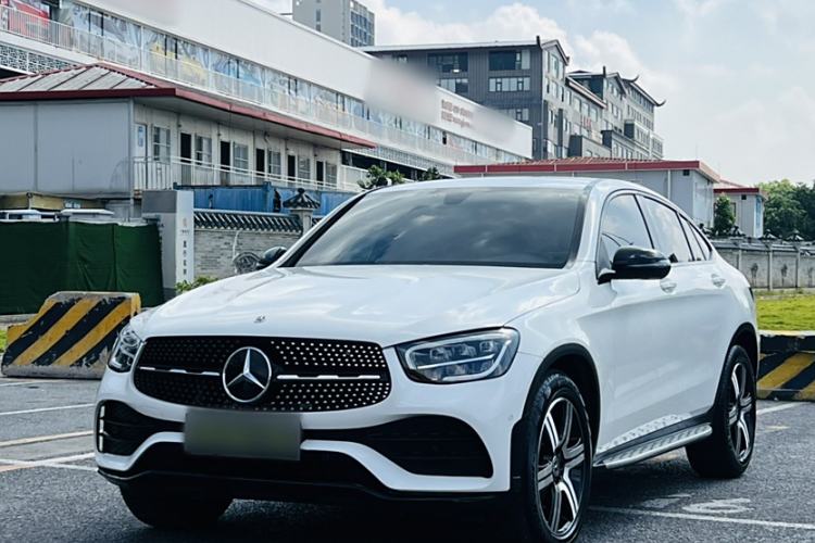 Used Mercedes-Benz GLC Coupe 2022 Refreshed GLC 260 4MATIC Coupe SUV
