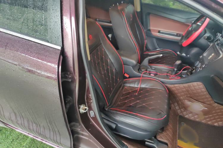 Used Haima Fumei 2014 M5 1.6L Manual Luxury Model
