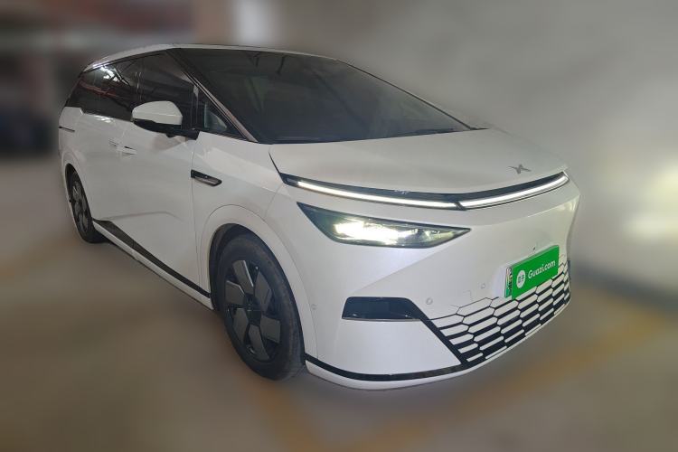 Used XPeng X9 2024 702 Ultra-Long Range Pro