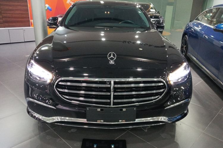 Used Mercedes-Benz E-Class 2022 Second Facelift E 300 L Luxury Edition
