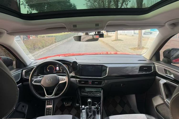 Used Volkswagen Tayron X 2020 330TSI Two-Wheel Drive Luxury Smart Connectivity Version
