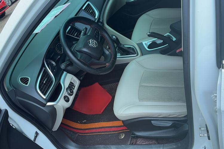 Used Buick GT 2016 15N Automatic Elite Edition
