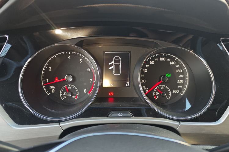 Used Volkswagen Touran 2018 Volkswagen Touran L 280TSI DSG Comfort Edition 7 Seats China V Emission Standard
