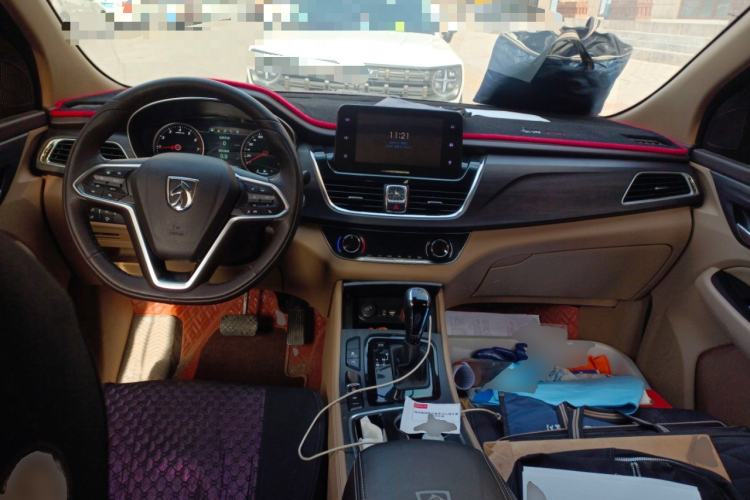 Used Baojun 730 2017 1.8L iAMT Prestige Version 7 Seats