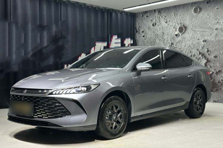 Used BYD Qin PLUS 2025 DM-i Smart Drive 55KM Leading Model