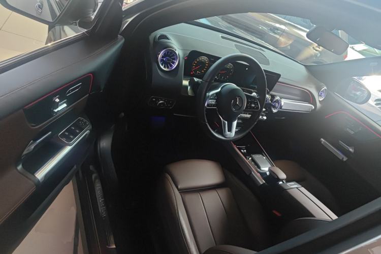Used Mercedes-Benz GLB 2023 GLB 220 Fashion Model
