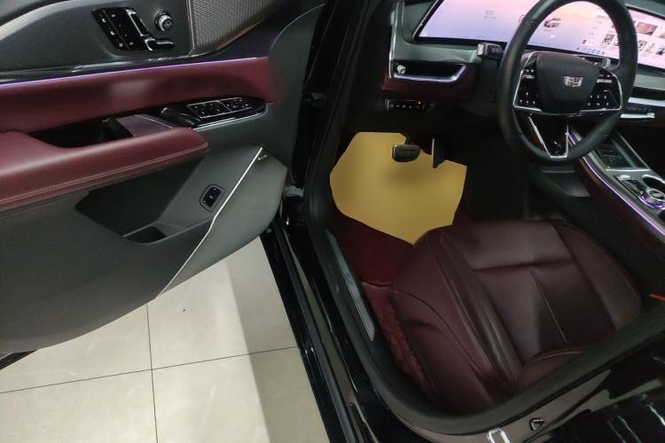 Used Cadillac XT5 2025 2.0T Platinum Edition