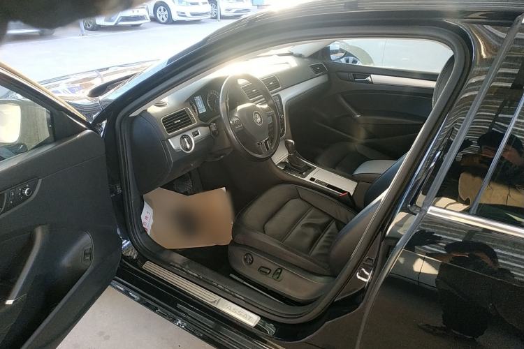 Used Volkswagen Passat 2015 1.8TSI DSG Prestige Edition