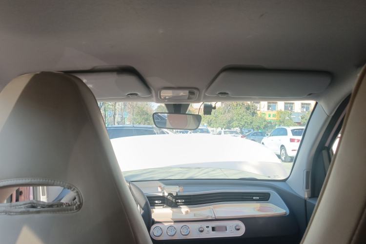 Used Wuling Hongguang MINIEV 2021 Macaron Premium Model – Lithium Iron Phosphate
