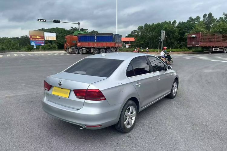 Used Volkswagen Santana 2013 1.6L Automatic Fashion Edition
