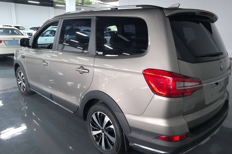 Used FORTHING SX6 2022 1.6L Manual Luxury Version
