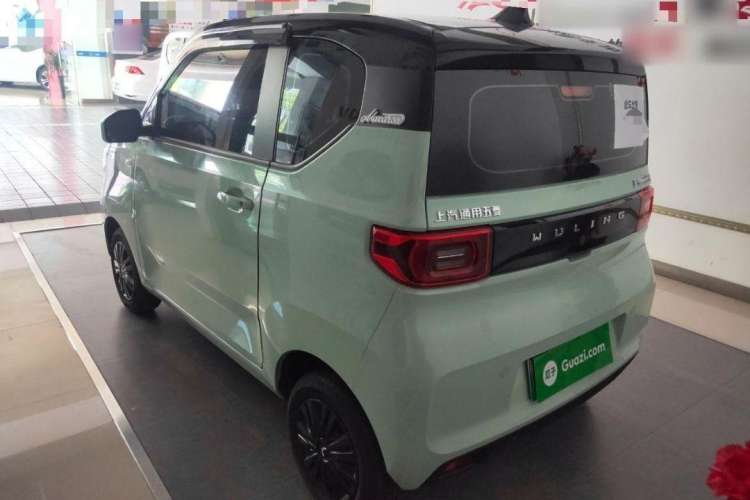 Used Wuling Hongguang MINIEV 2022 Macaron Premium Model – Lithium Iron Phosphate
