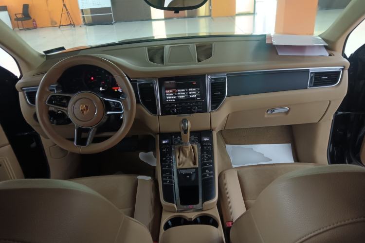 Used Porsche Macan 2014 Macan 2.0T
