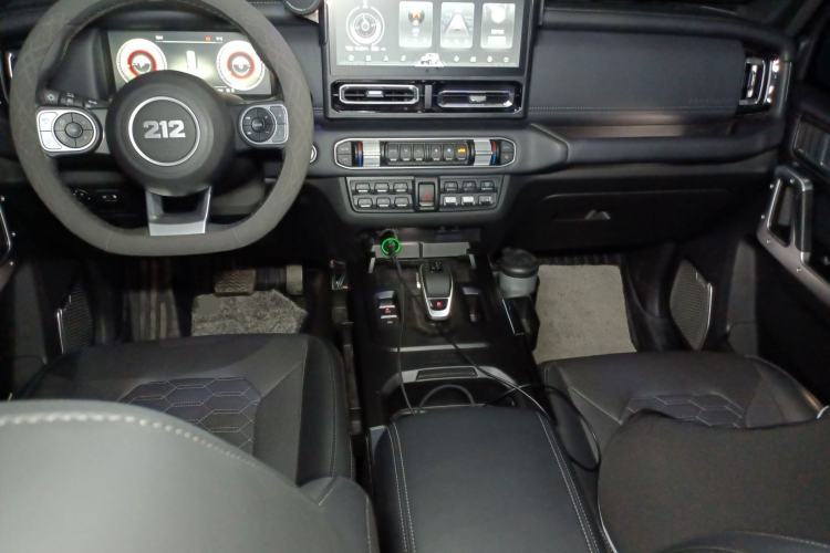 Used  T01 2024 2.0T Explorer
