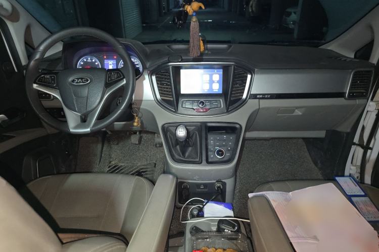 Used  M4 2019 Joyful Series 2.0L Manual Business Model China VI