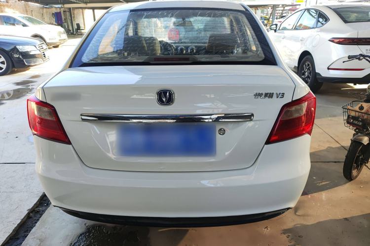 Used Changan Alsvin V3 2015 1.4L Manual Meiruan Model China V Standard
