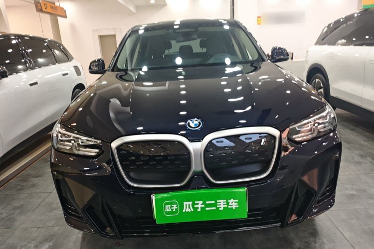 Used BMW iX3 2024 Leading Model
