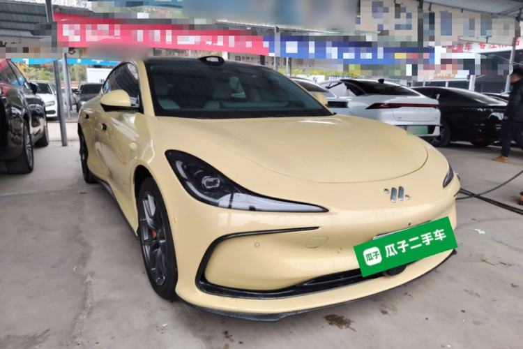 Used  L6 2024 Max Standard Edition
