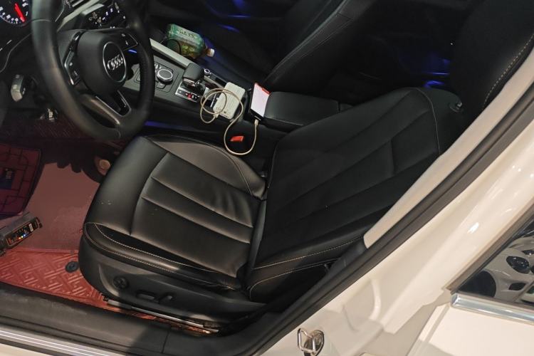 Used Audi A4L 2019 40 TFSI Ambition China VI