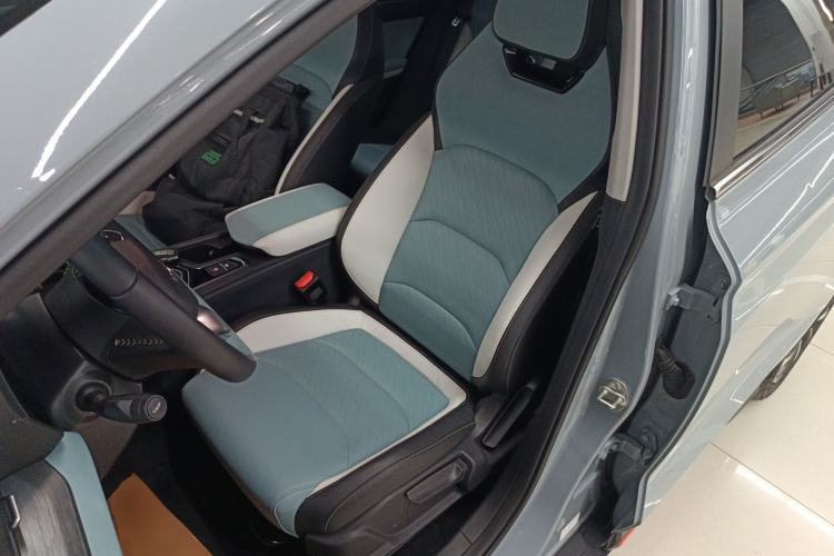 Used Geely Auto Emgrand S 2022 1.4T CVT Crossover Player Edition
