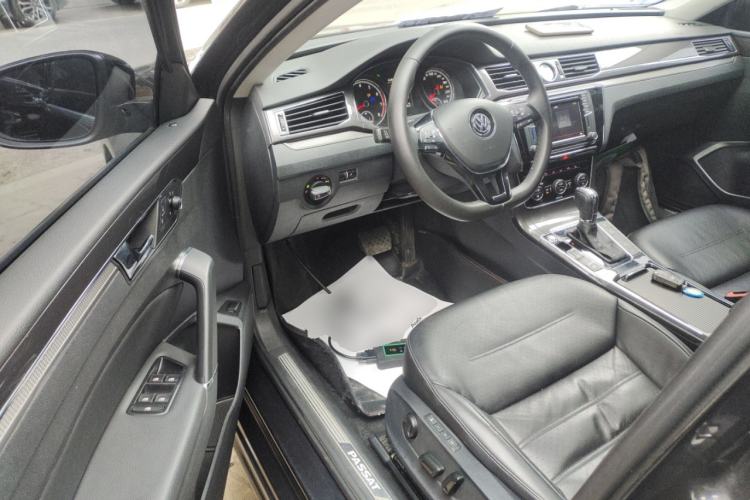 Used Volkswagen Passat 2016 330TSI DSG Prestige Edition
