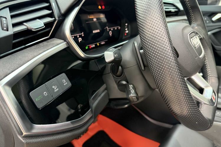 Used Audi Q3 Sportback 2022 40 TFSI Fashion Model
