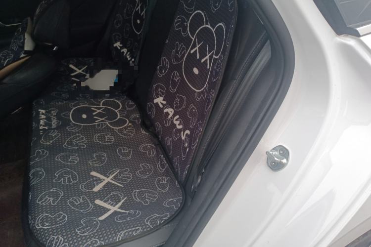 Used Hyundai Elantra 2023 1.5L CVT LUX Prestige Edition
