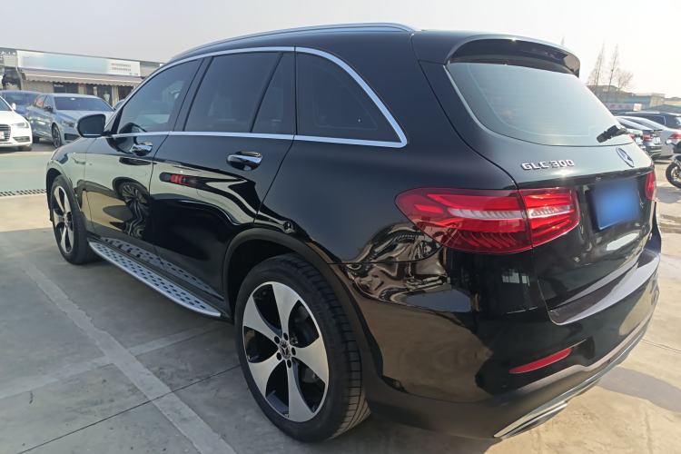 Used Mercedes-Benz GLC 2018 GLC 300 4MATIC Sport Edition
