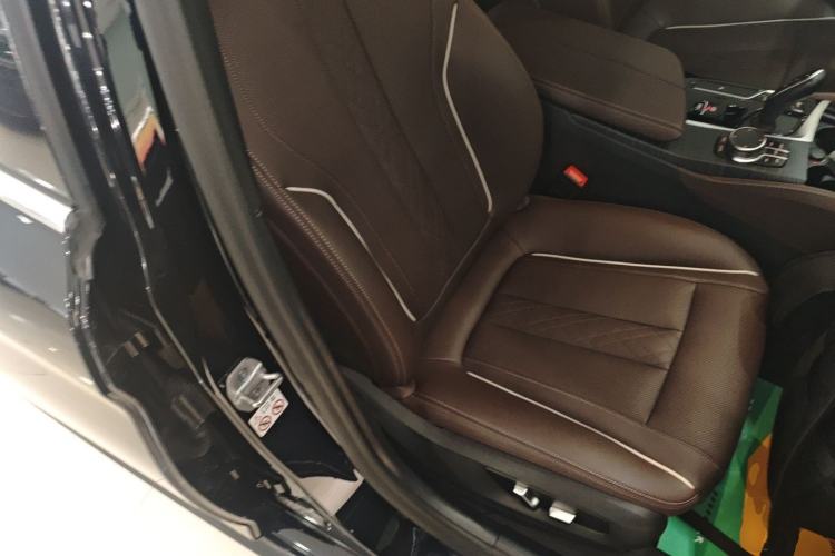 Used BMW 5 Series 2021 530Li Leading Model M Sport Package
